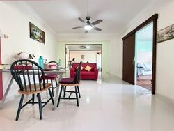 Blk 24 Hougang Avenue 3 (Hougang), HDB 3 Rooms #556357681